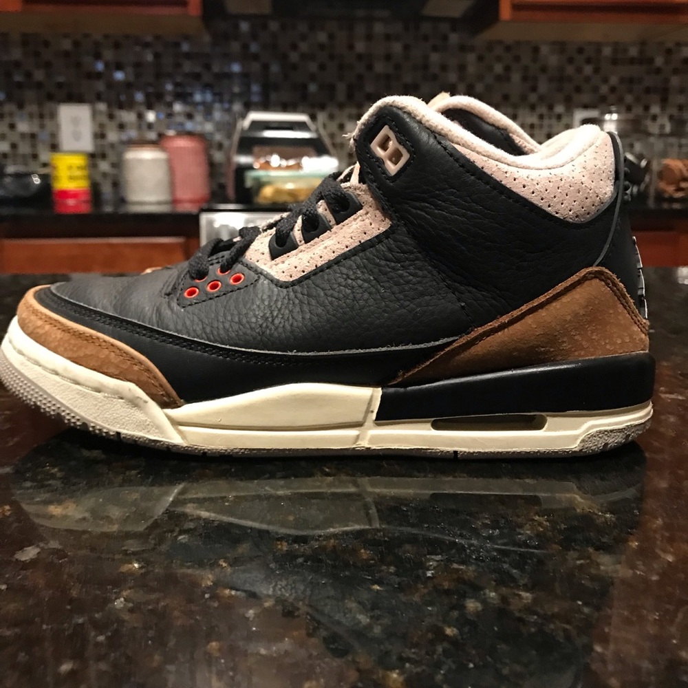 Jordan 3 Elephant - Picture 5 of 5
